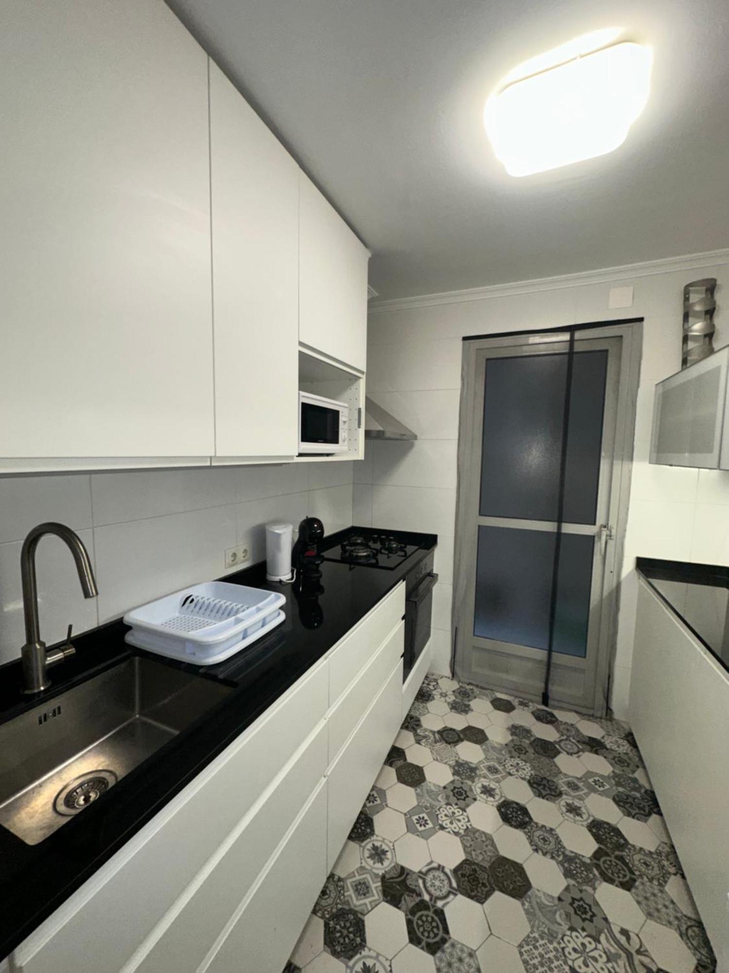 Veronica Apartment Валенсия Екстериор снимка